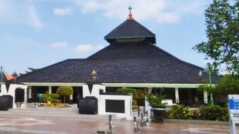 Masjid Agung Demak Masjid Yang Memiliki Arsitektur Unik Di Indonesia